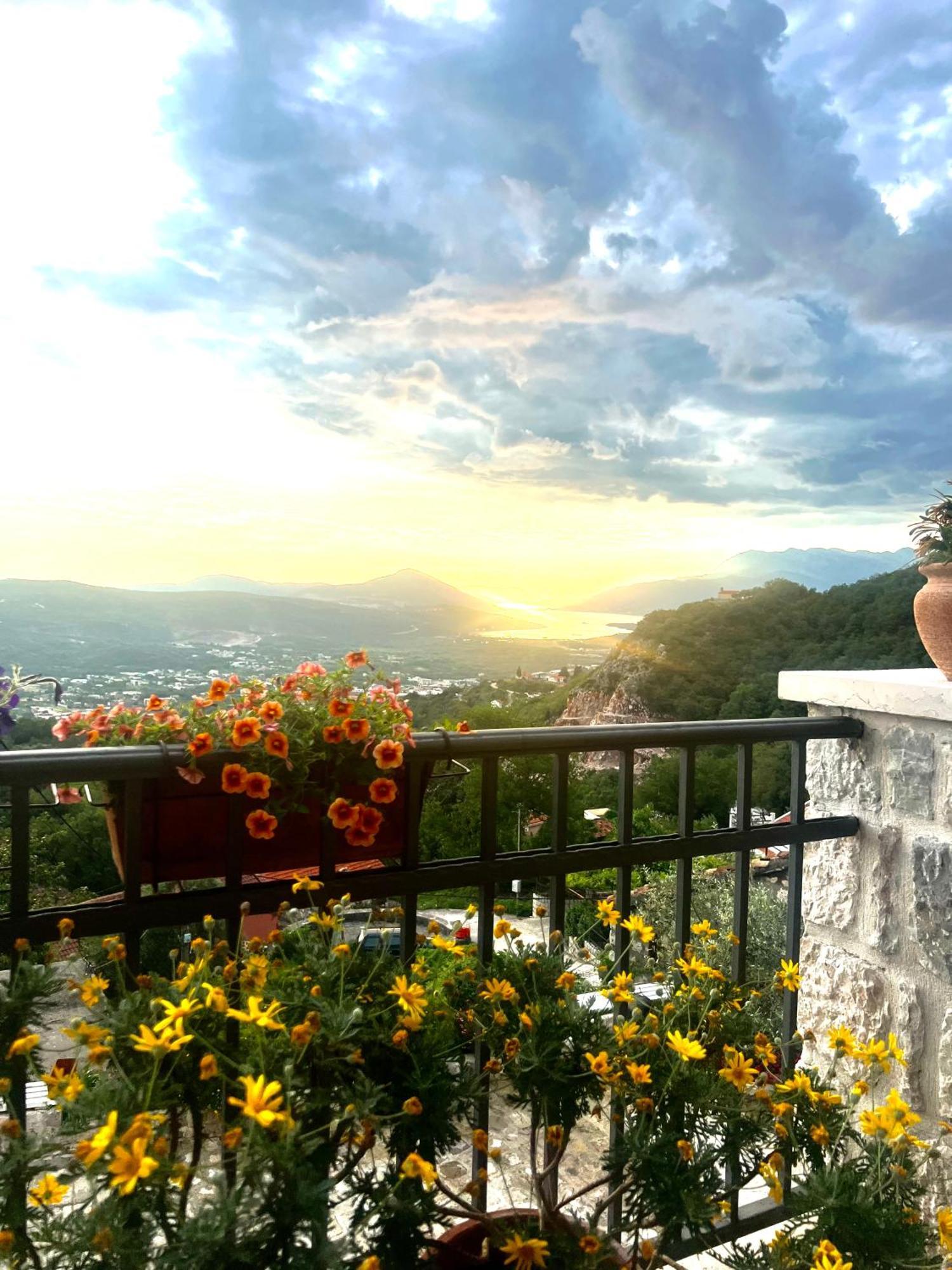 Villa Nikoleta Kotor Luaran gambar